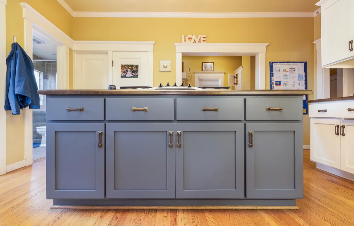 Refinished Bay Area kitchen by Endure Painting